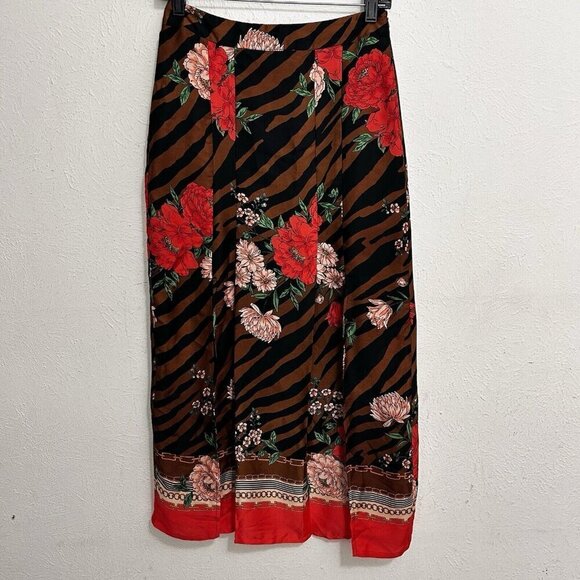 River Island Women’s Maxi Skirt. Sz 8 US. Multi-color Floral Print . Art To Wear - Picture 1 of 12